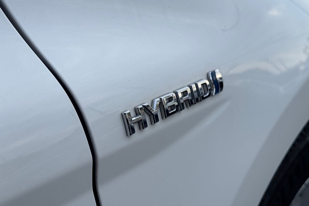 2021 Toyota Camry Ascent Sport AXVH70R