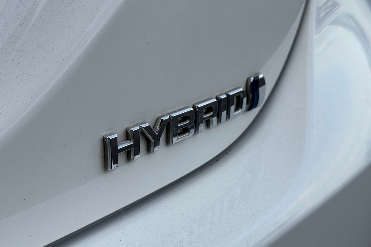 2021 Toyota Camry Ascent Sport AXVH70R