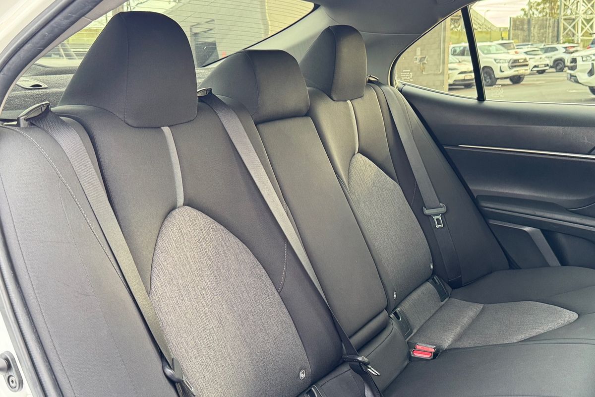 2021 Toyota Camry Ascent Sport AXVH70R