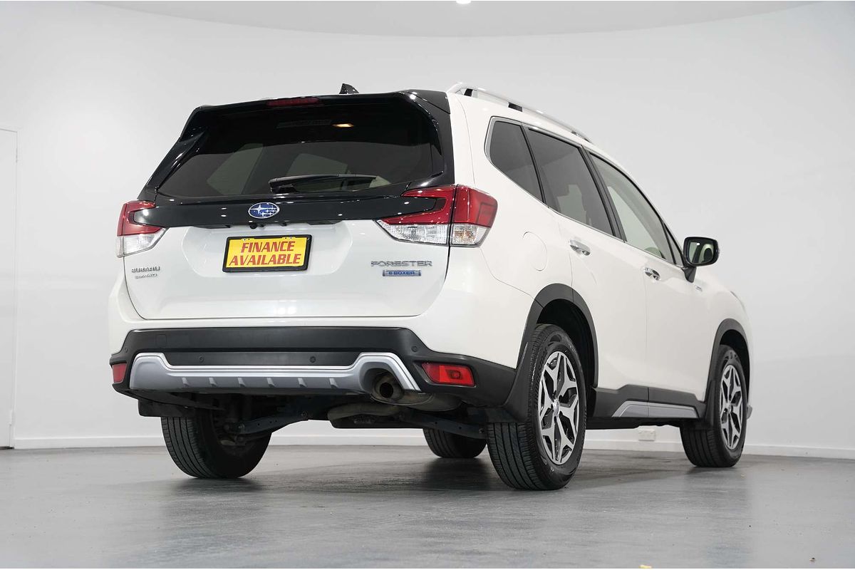 2023 Subaru Forester Hybrid L S5