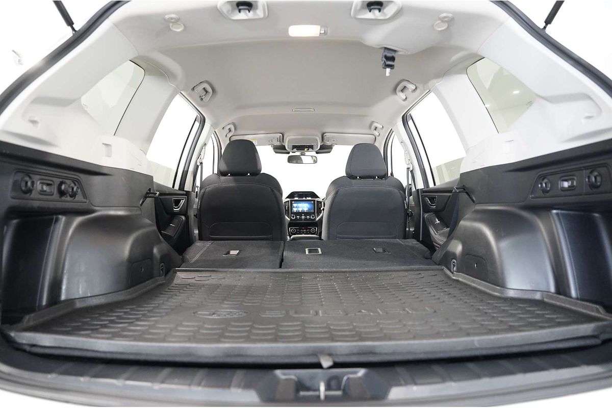 2023 Subaru Forester Hybrid L S5