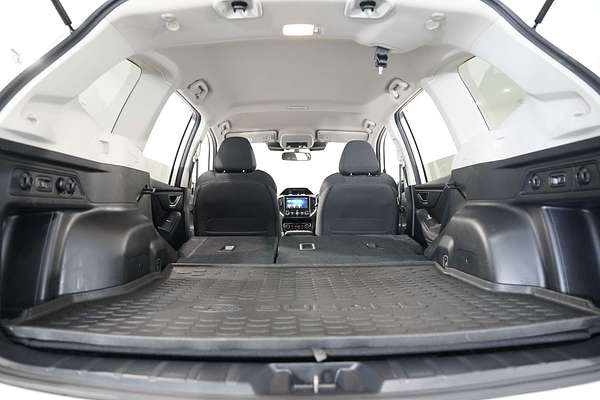 2023 Subaru Forester Hybrid L S5