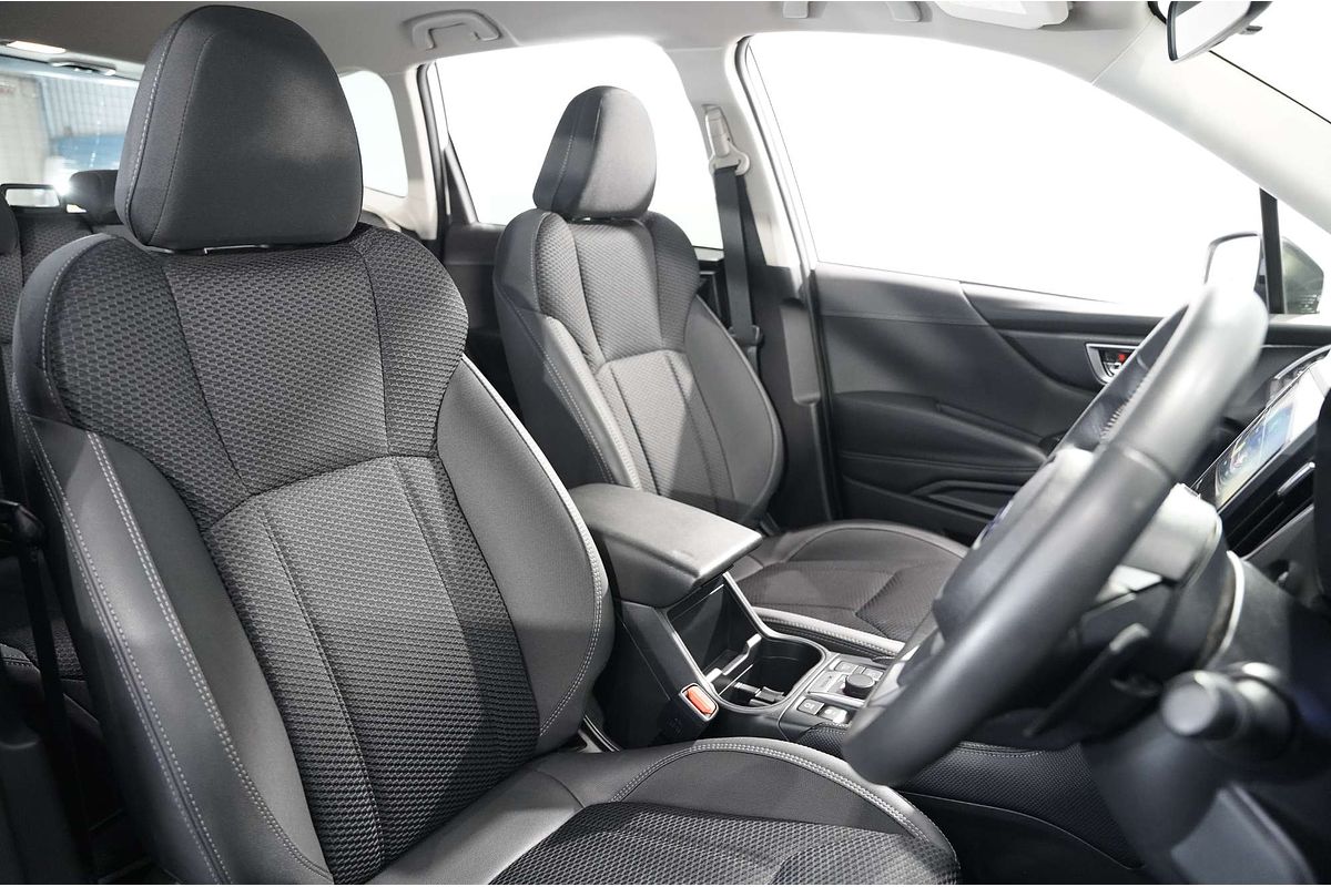 2023 Subaru Forester Hybrid L S5