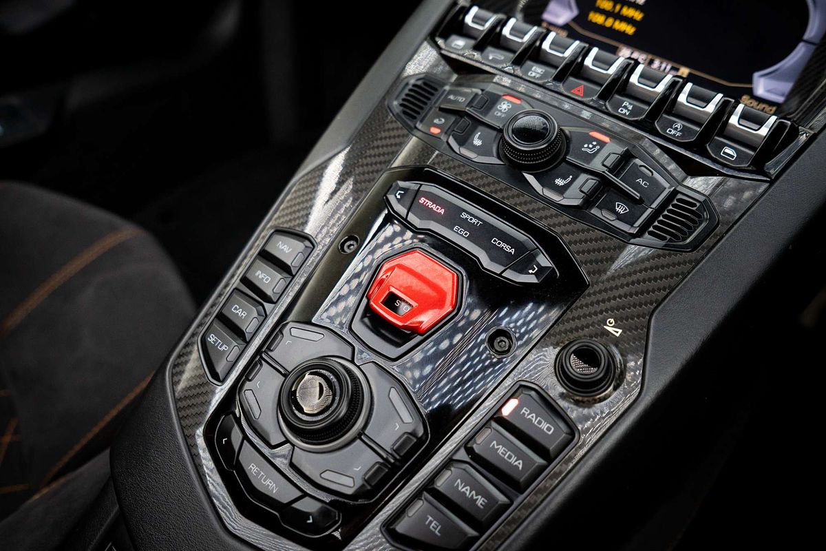 2018 Lamborghini Aventador S 834