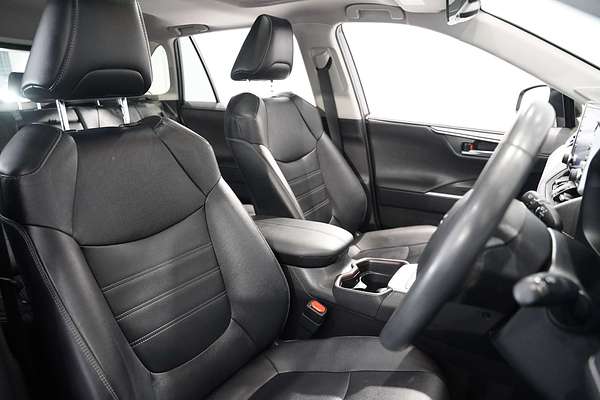 2021 Toyota RAV4 Cruiser AXAH52R