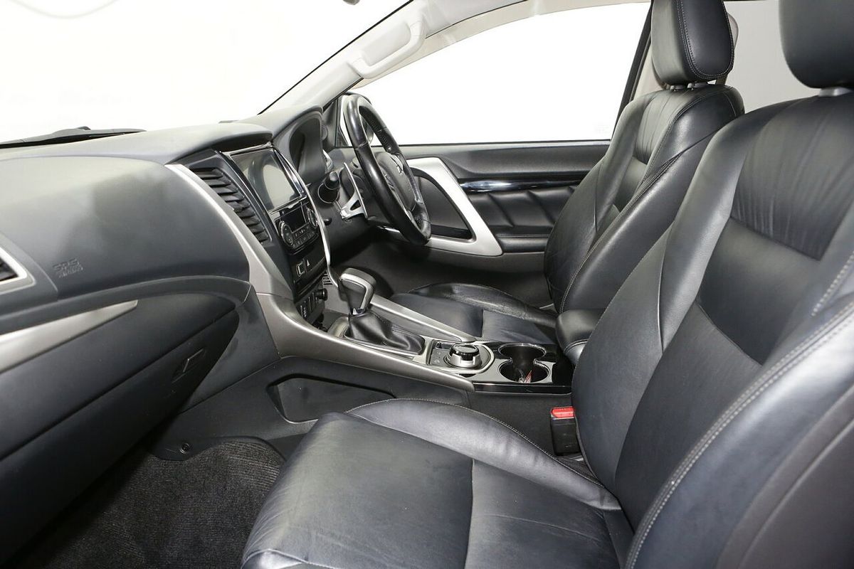2016 Mitsubishi Pajero Sport GLS QE