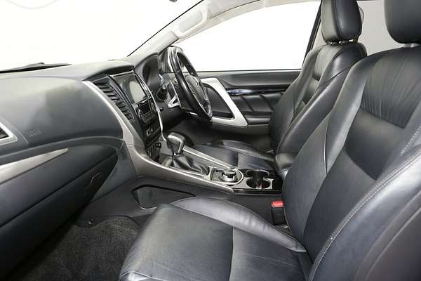 2016 Mitsubishi Pajero Sport GLS QE