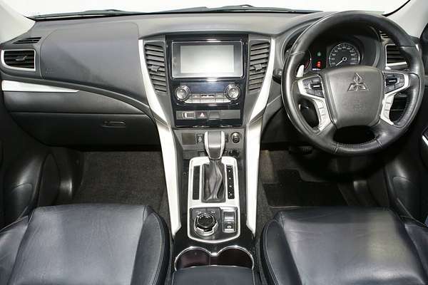 2016 Mitsubishi Pajero Sport GLS QE