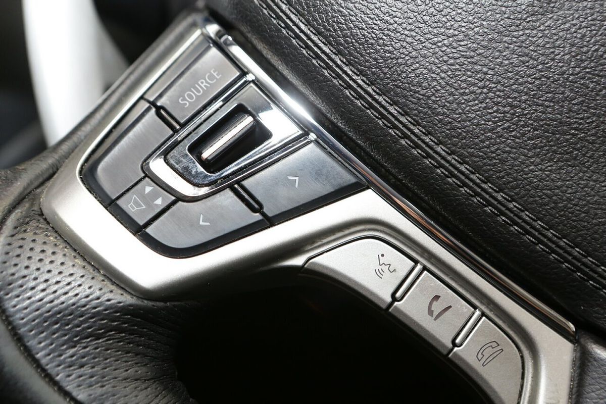 2016 Mitsubishi Pajero Sport GLS QE