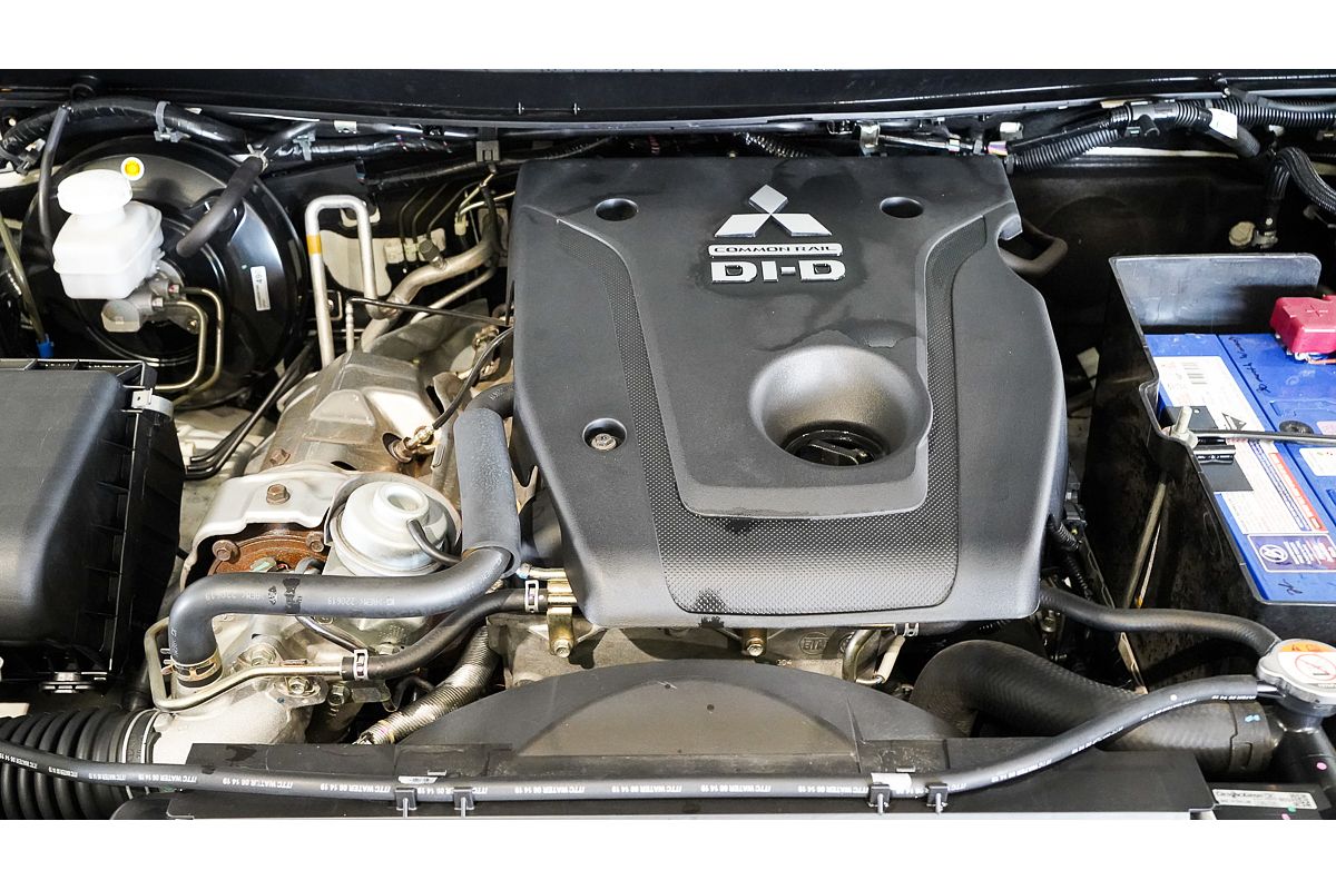 2019 Mitsubishi Pajero Sport GLS QE