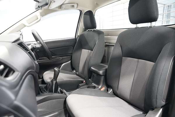 2023 Mitsubishi Triton GLX MR Rear Wheel Drive