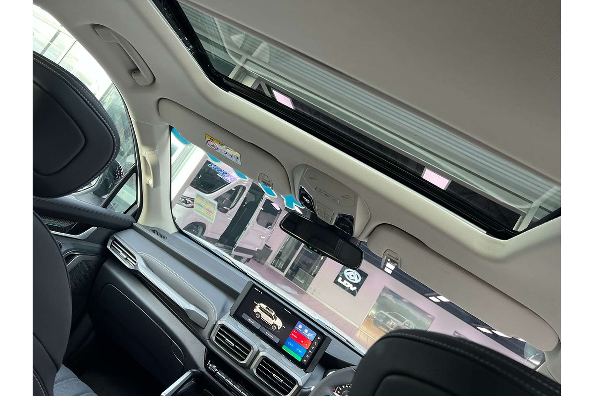 2025 LDV D90 Executive SV9A