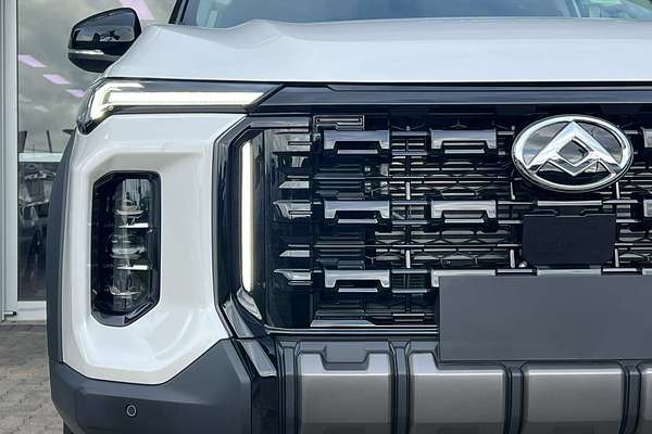 2025 LDV D90 Executive SV9A