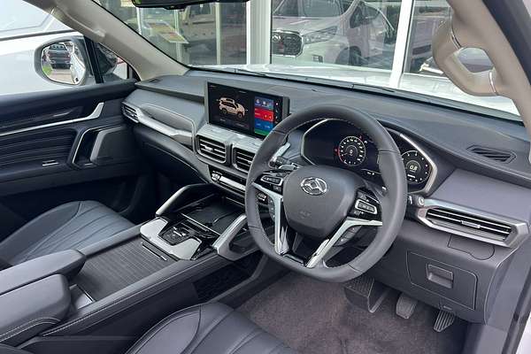 2025 LDV D90 Executive SV9A