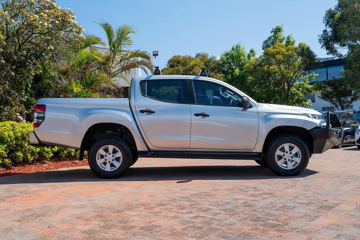 2023 Mitsubishi Triton GLX+ MR 4X4