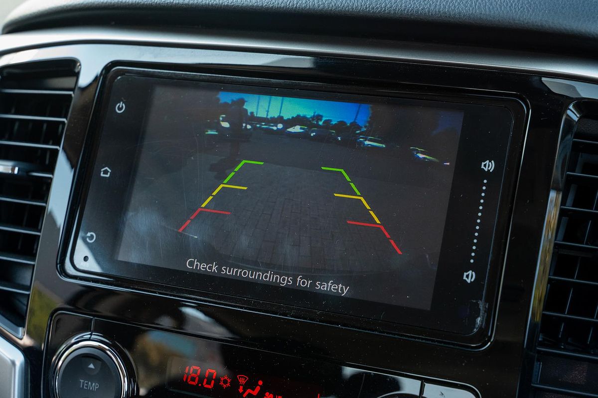 2023 Mitsubishi Triton GLX+ MR 4X4