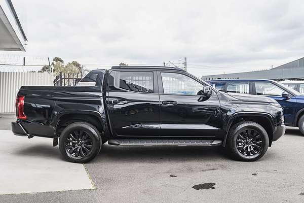 2024 Mitsubishi Triton GSR MV 4X4