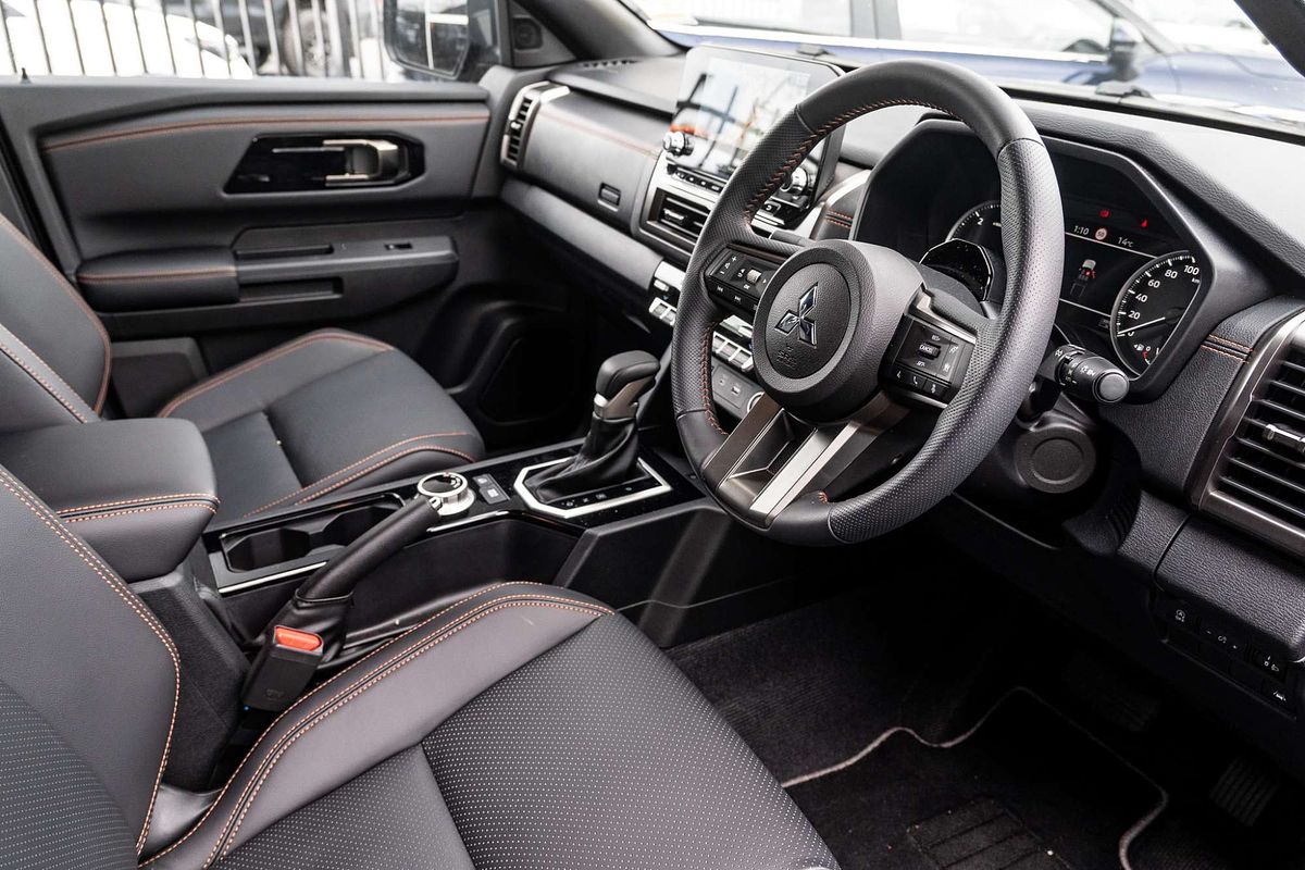 2024 Mitsubishi Triton GSR MV 4X4