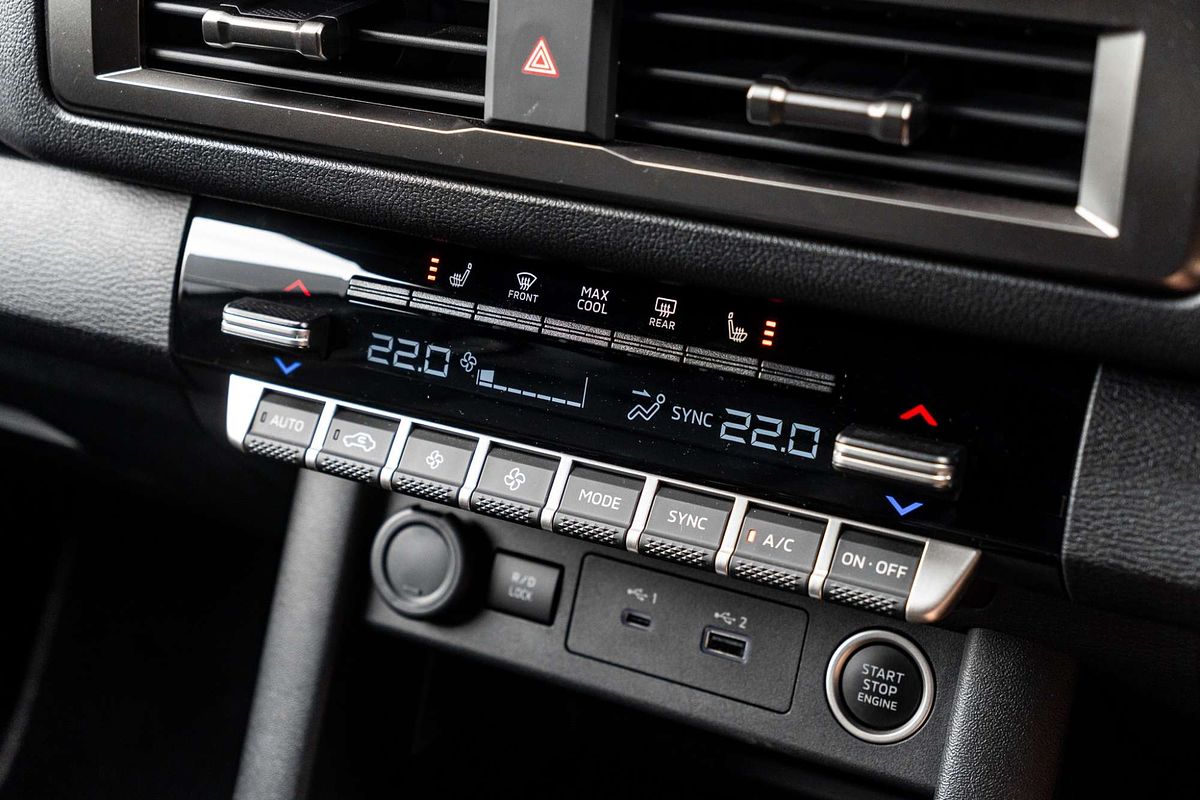 2024 Mitsubishi Triton GSR MV 4X4