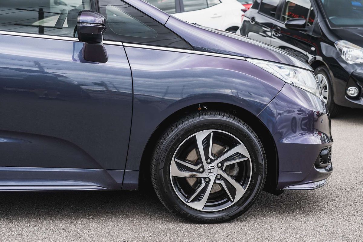 2017 Honda Odyssey VTi-L 5th Gen