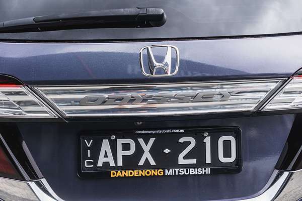 2017 Honda Odyssey VTi-L 5th Gen