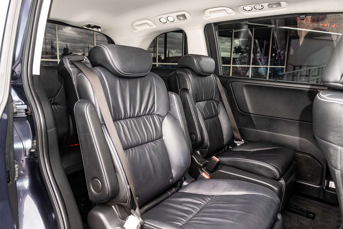 2017 Honda Odyssey VTi-L 5th Gen