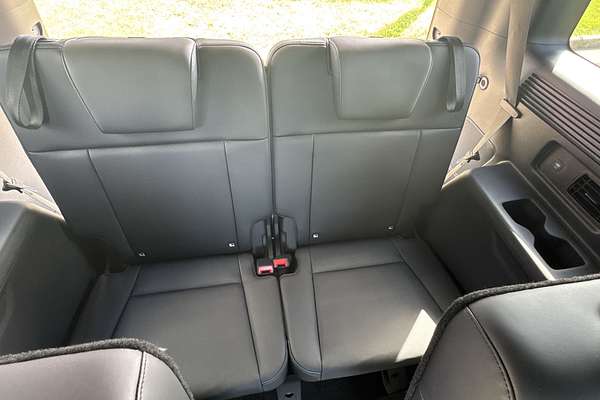 2025 Hyundai Santa Fe Hybrid Calligraphy MX5.V1