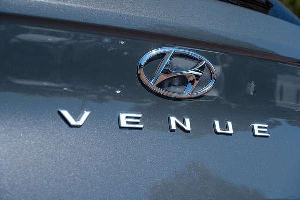 2024 Hyundai Venue Elite QX.V5