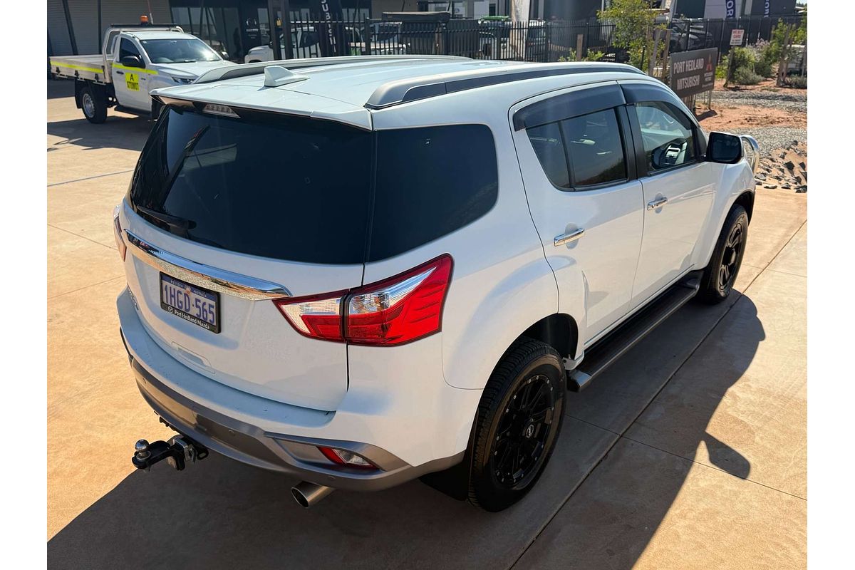 2021 Isuzu MU-X LS-T