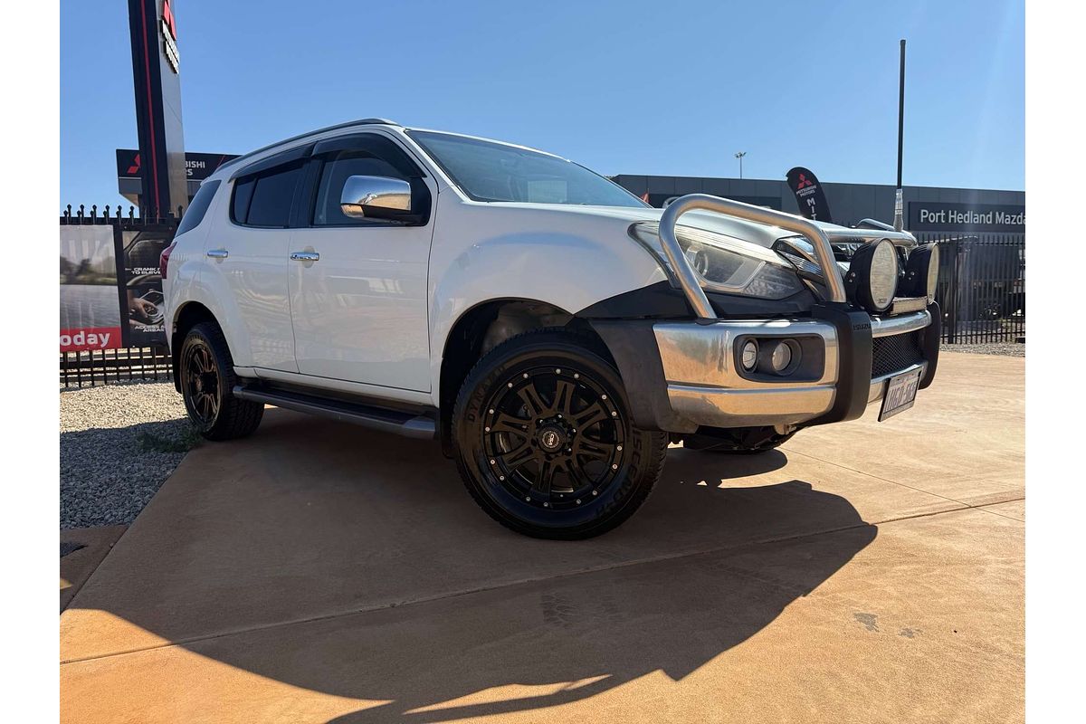 2021 Isuzu MU-X LS-T