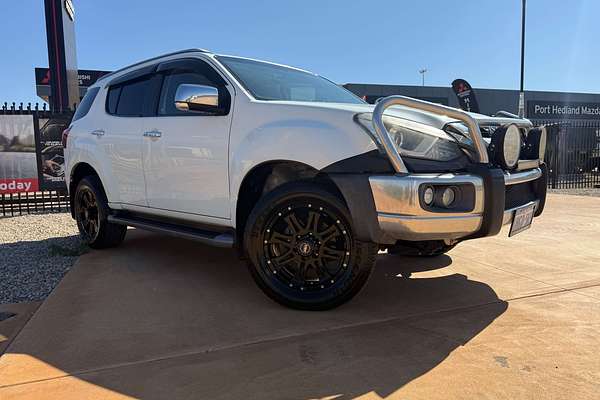 2021 Isuzu MU-X LS-T