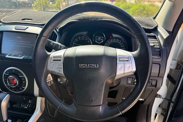 2021 Isuzu MU-X LS-T