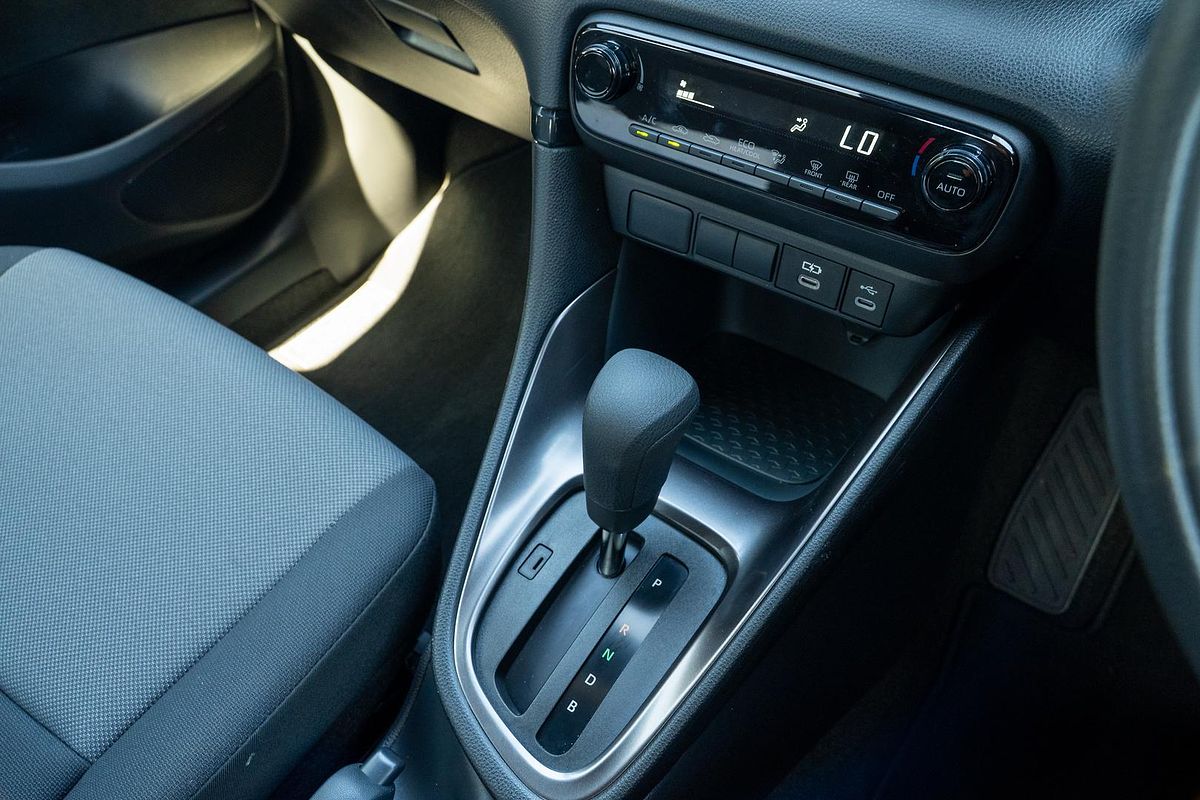 2024 Toyota Yaris Ascent Sport Hybrid MXPH10R