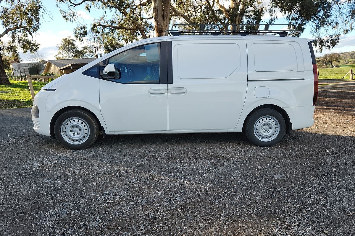 2022 Hyundai STARIA LOAD US4.V1