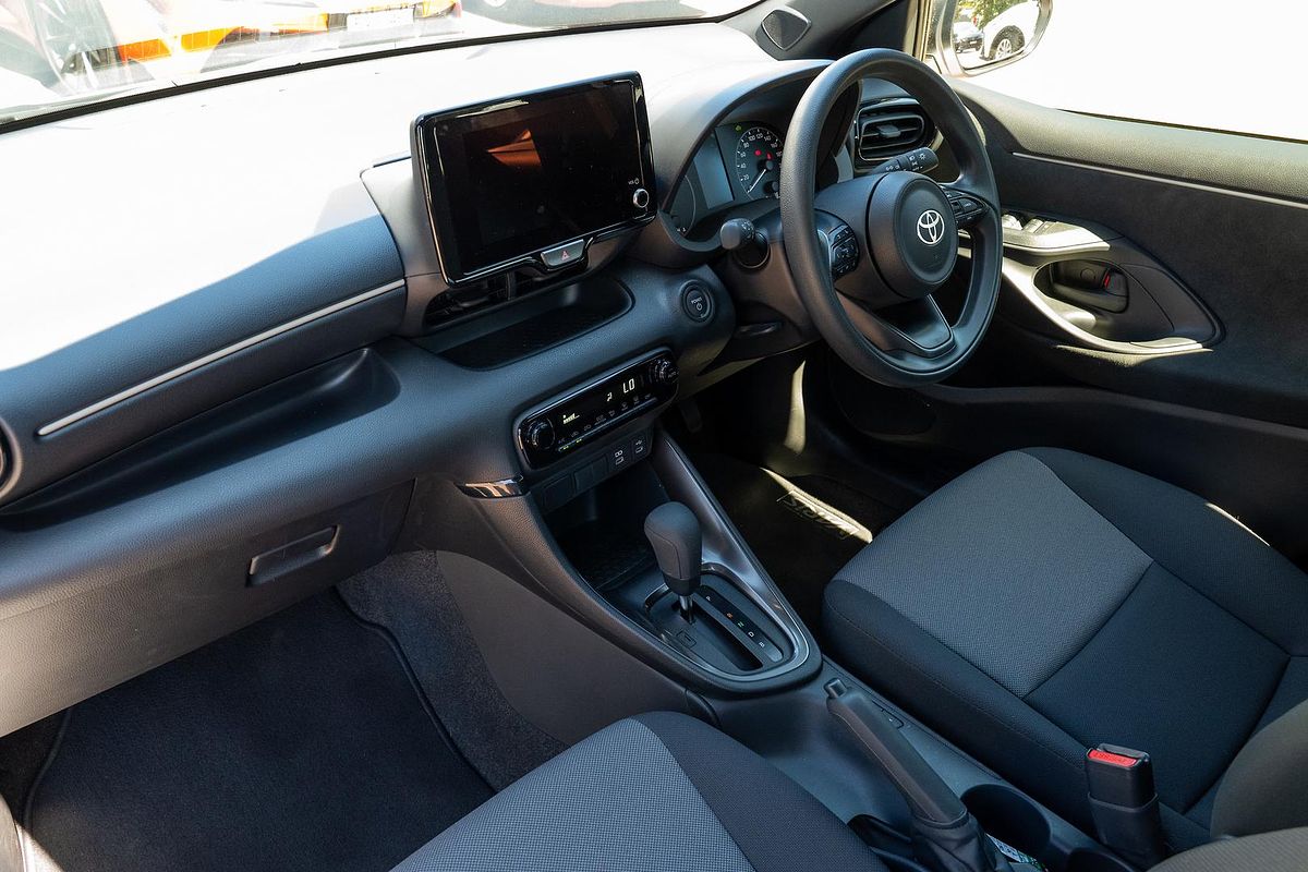 2024 Toyota Yaris Ascent Sport Hybrid MXPH10R