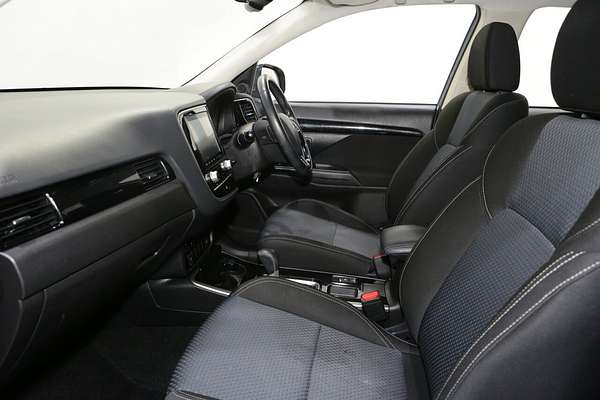 2021 Mitsubishi Outlander ES ZL