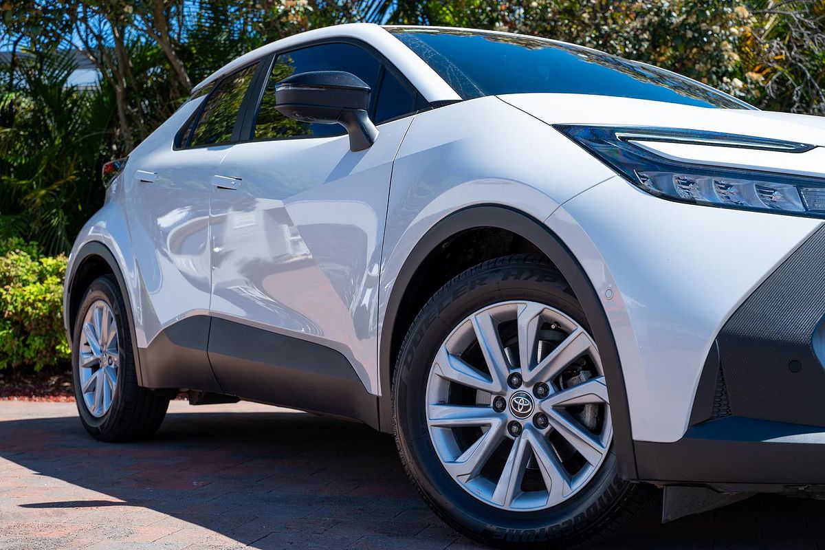 2024 Toyota C-HR GXL ZYX20R