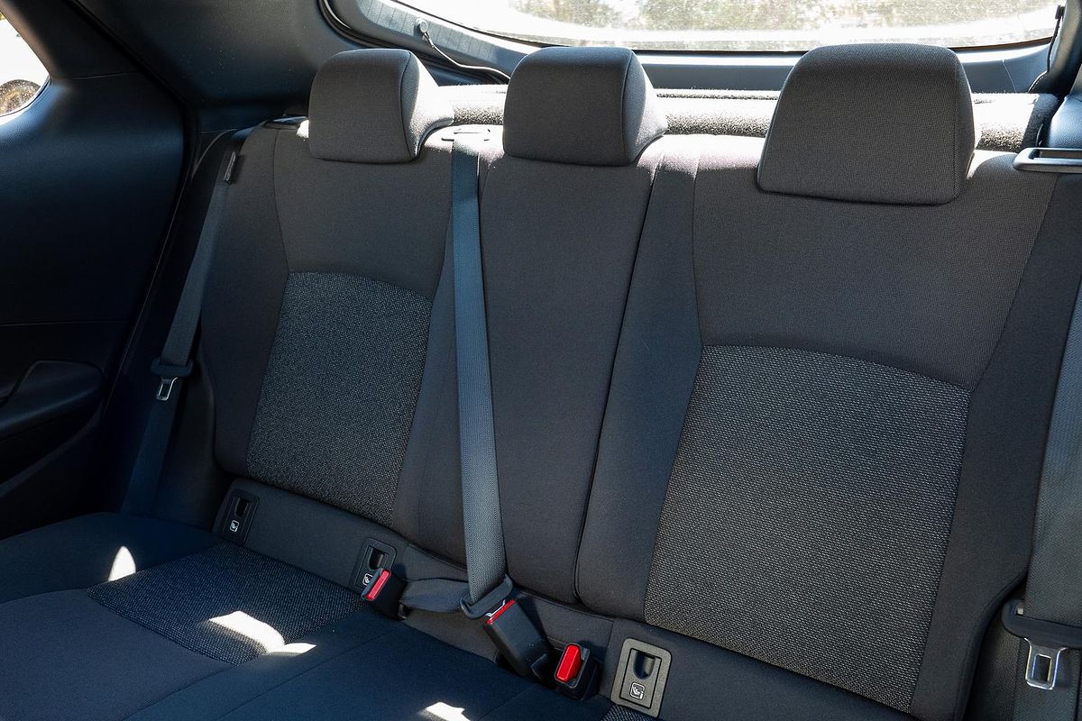 2024 Toyota C-HR GXL ZYX20R