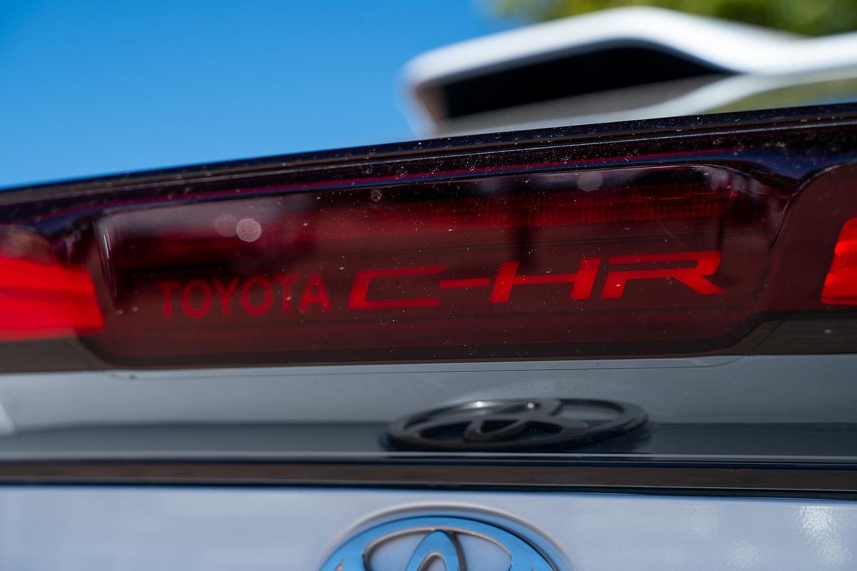 2024 Toyota C-HR GXL ZYX20R