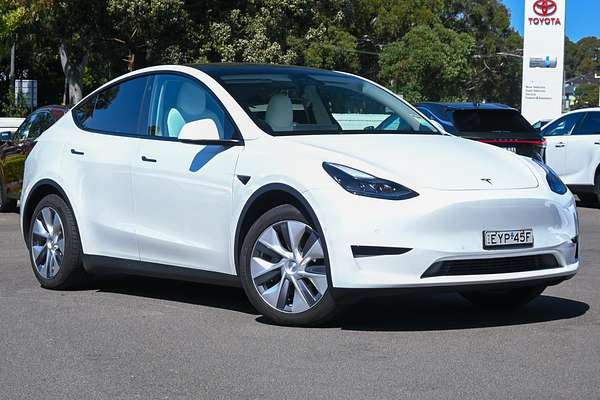2023 Tesla Model Y Rear-Wheel Drive