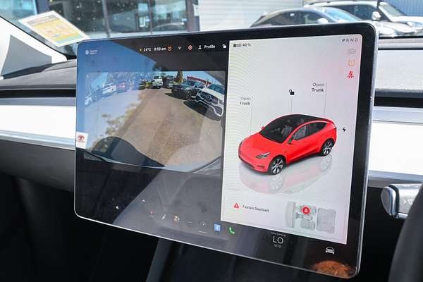 2023 Tesla Model Y Rear-Wheel Drive