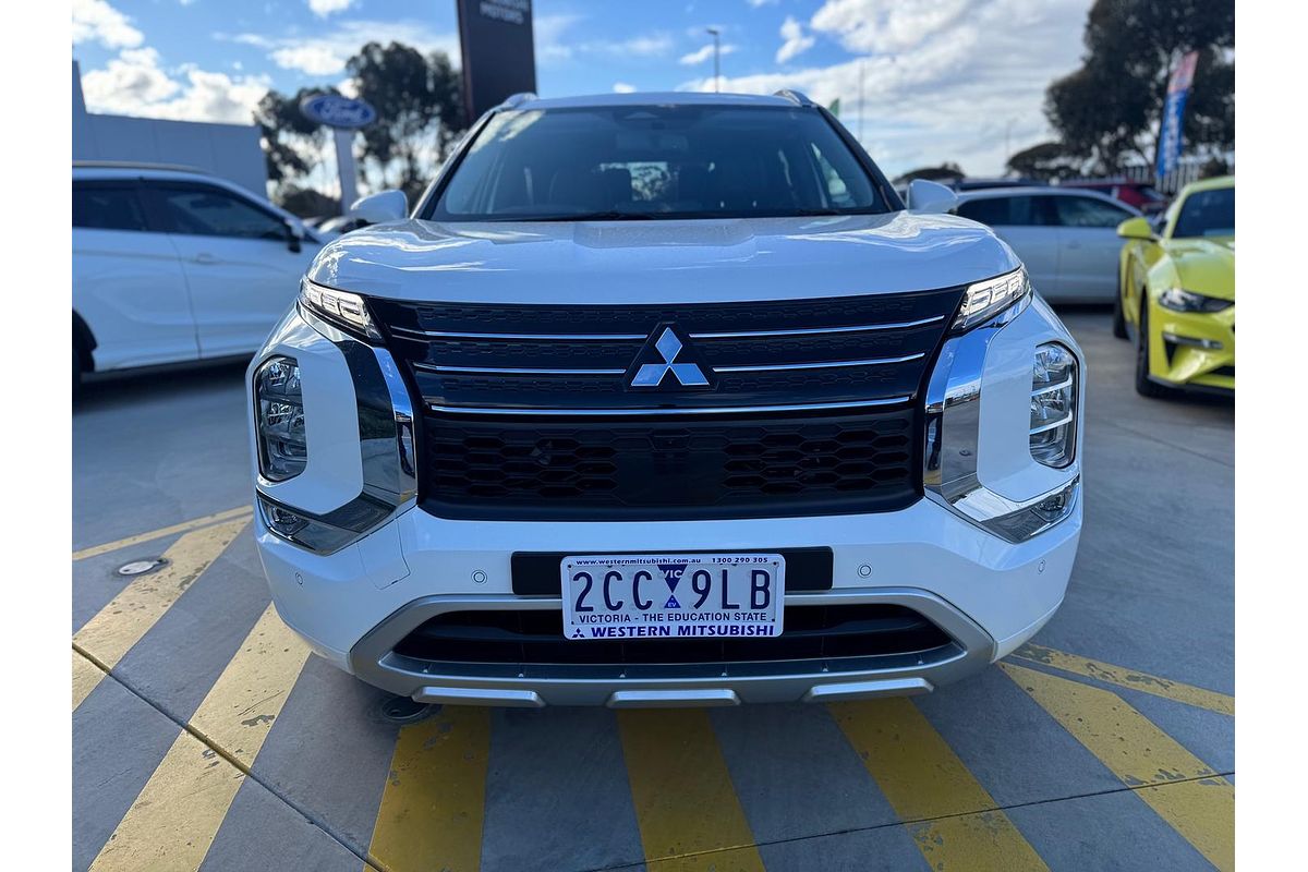 2024 Mitsubishi Outlander PHEV Exceed ZM