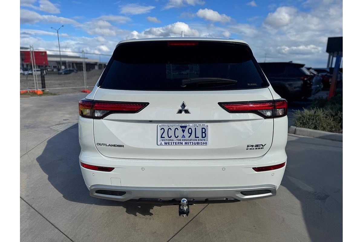 2024 Mitsubishi Outlander PHEV Exceed ZM