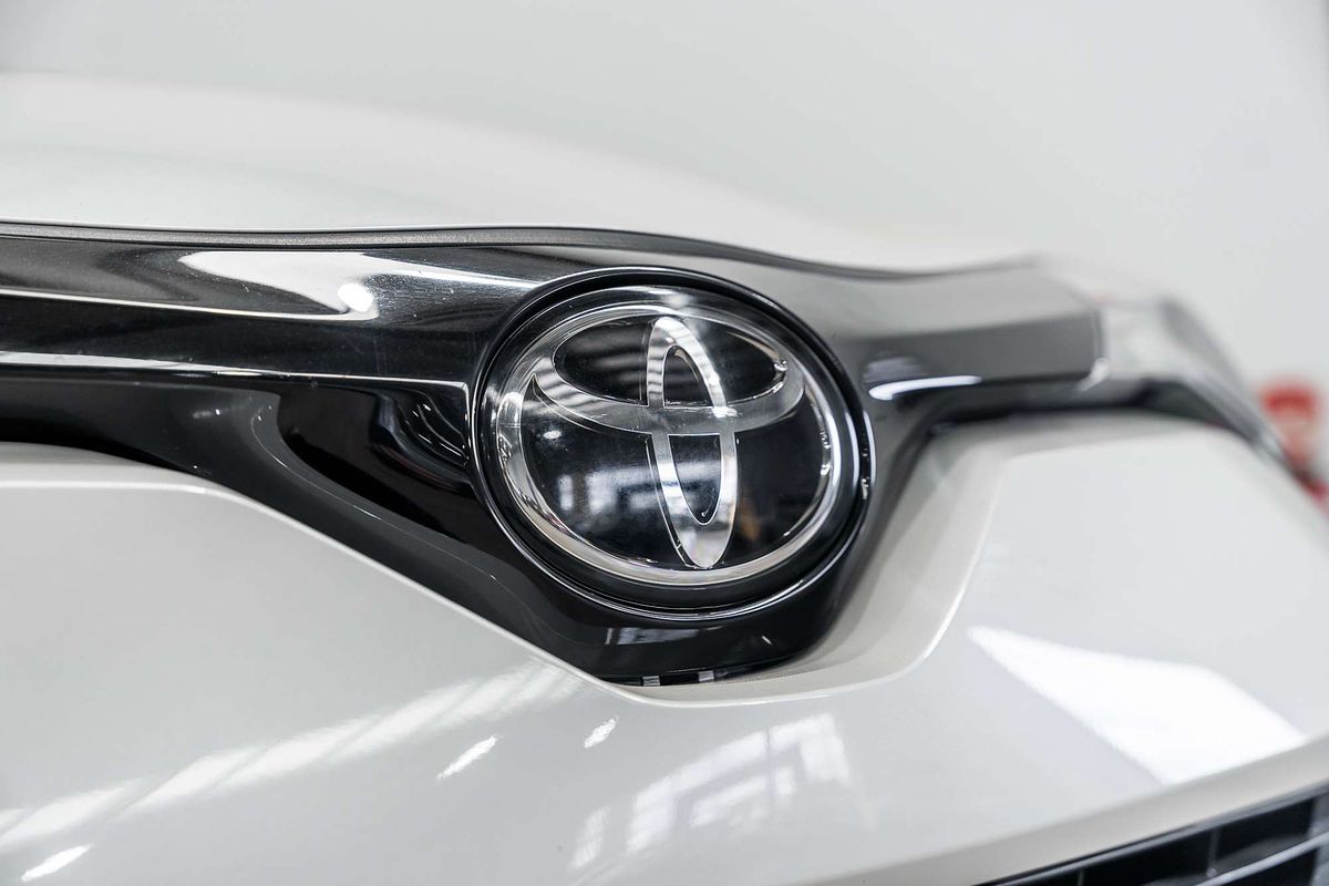 2020 Toyota C-HR NGX10R