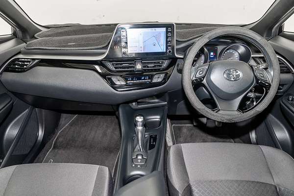 2020 Toyota C-HR NGX10R