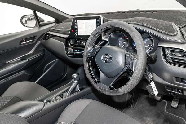 2020 Toyota C-HR NGX10R