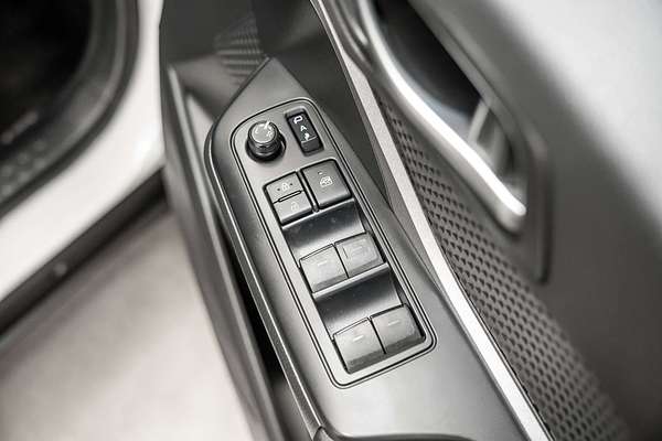 2020 Toyota C-HR NGX10R