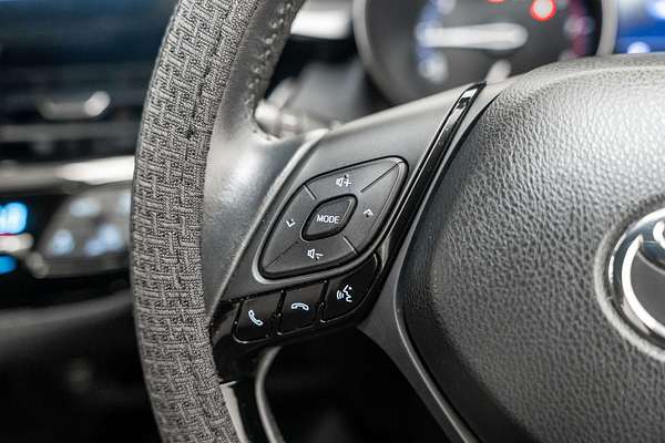 2020 Toyota C-HR NGX10R