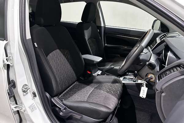 2023 Mitsubishi ASX ES XD