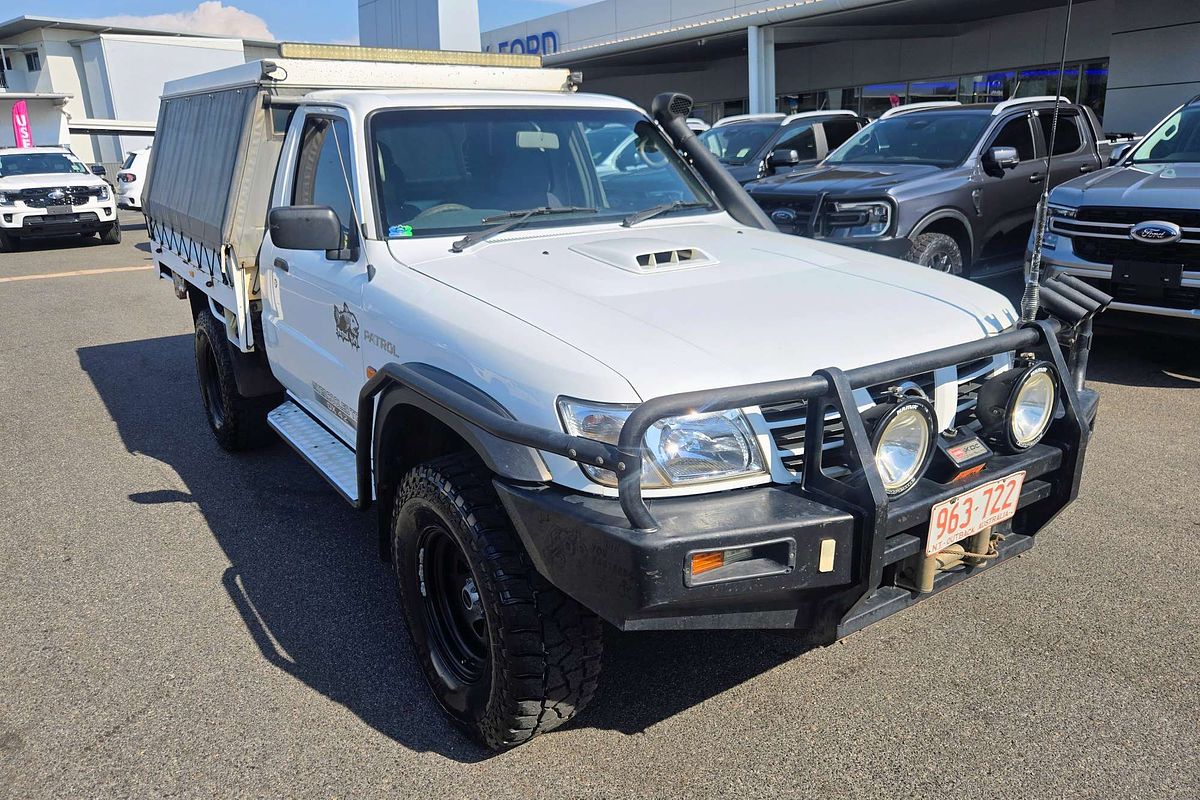 2006 Nissan Patrol DX GU II 4X4